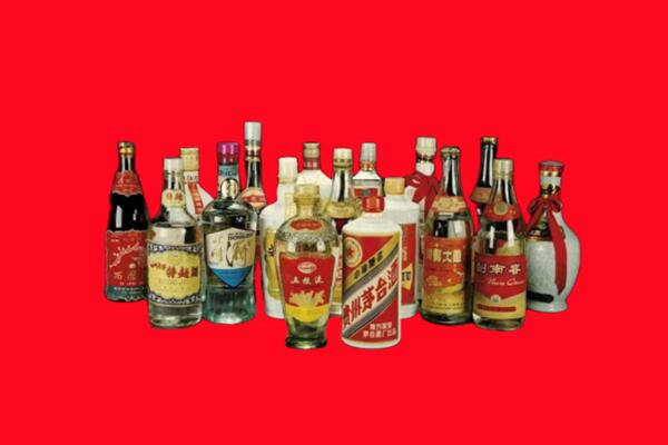 云城区回收十八老酒.jpg